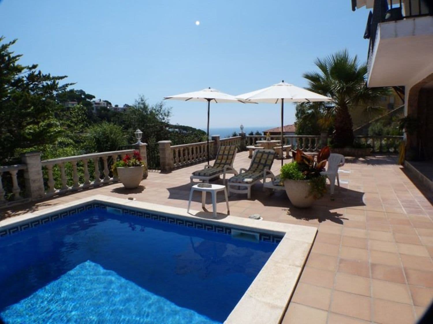 Casa Con vistas al mar y montaña.