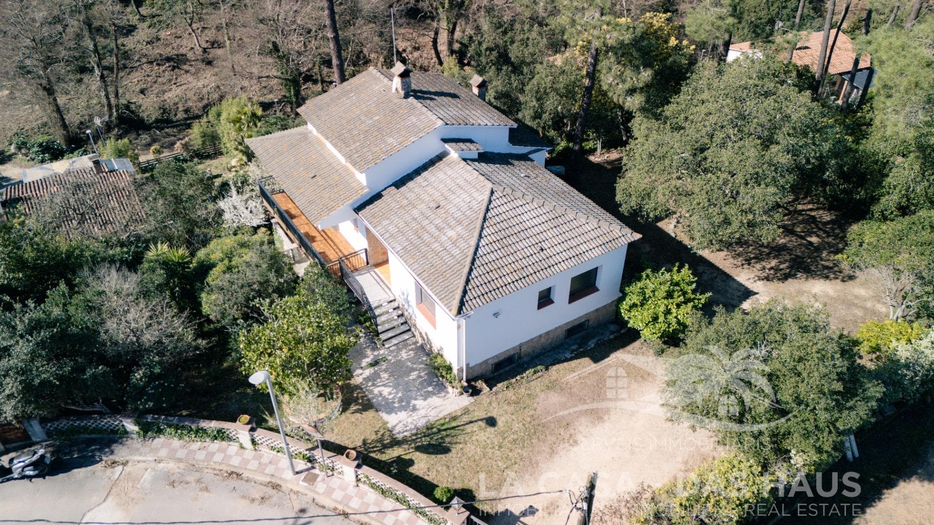 Casa independiente en Lloret de Mar (Lloret Blau) con 2 viviendas, parcela de 1