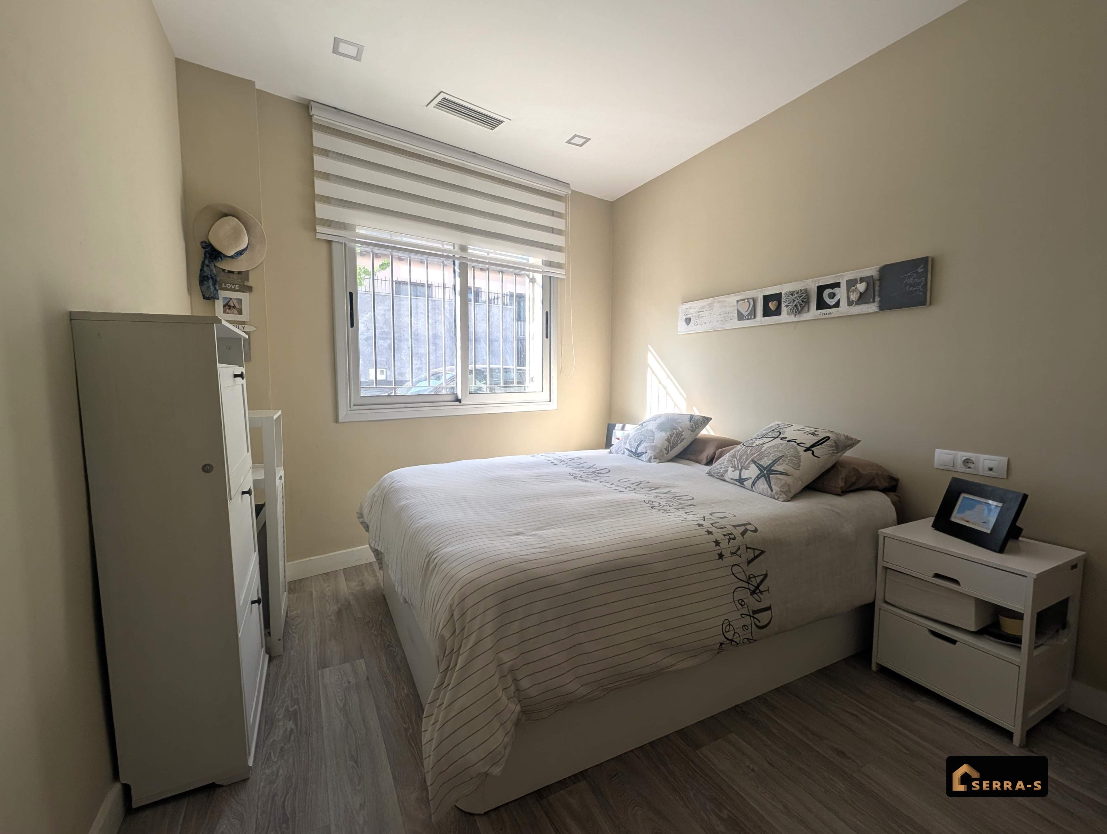 este encantador piso de 1 habitación en pleno corazón de Vidreres, una oportunidad perfecta tanto para vivir