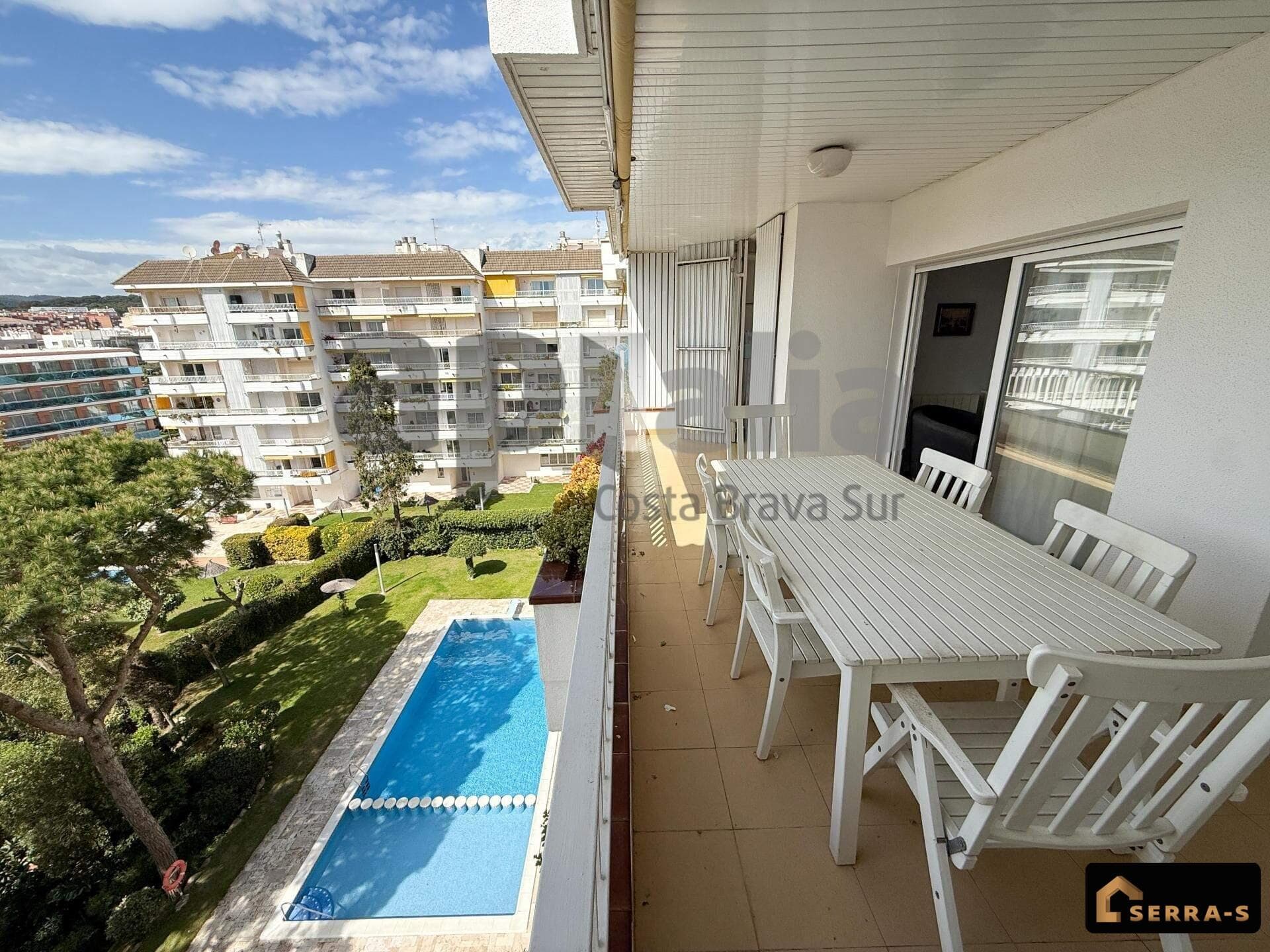 esta excelente oportunidad de vivir en una de las zonas más demandadas de Lloret de Mar: Fenals