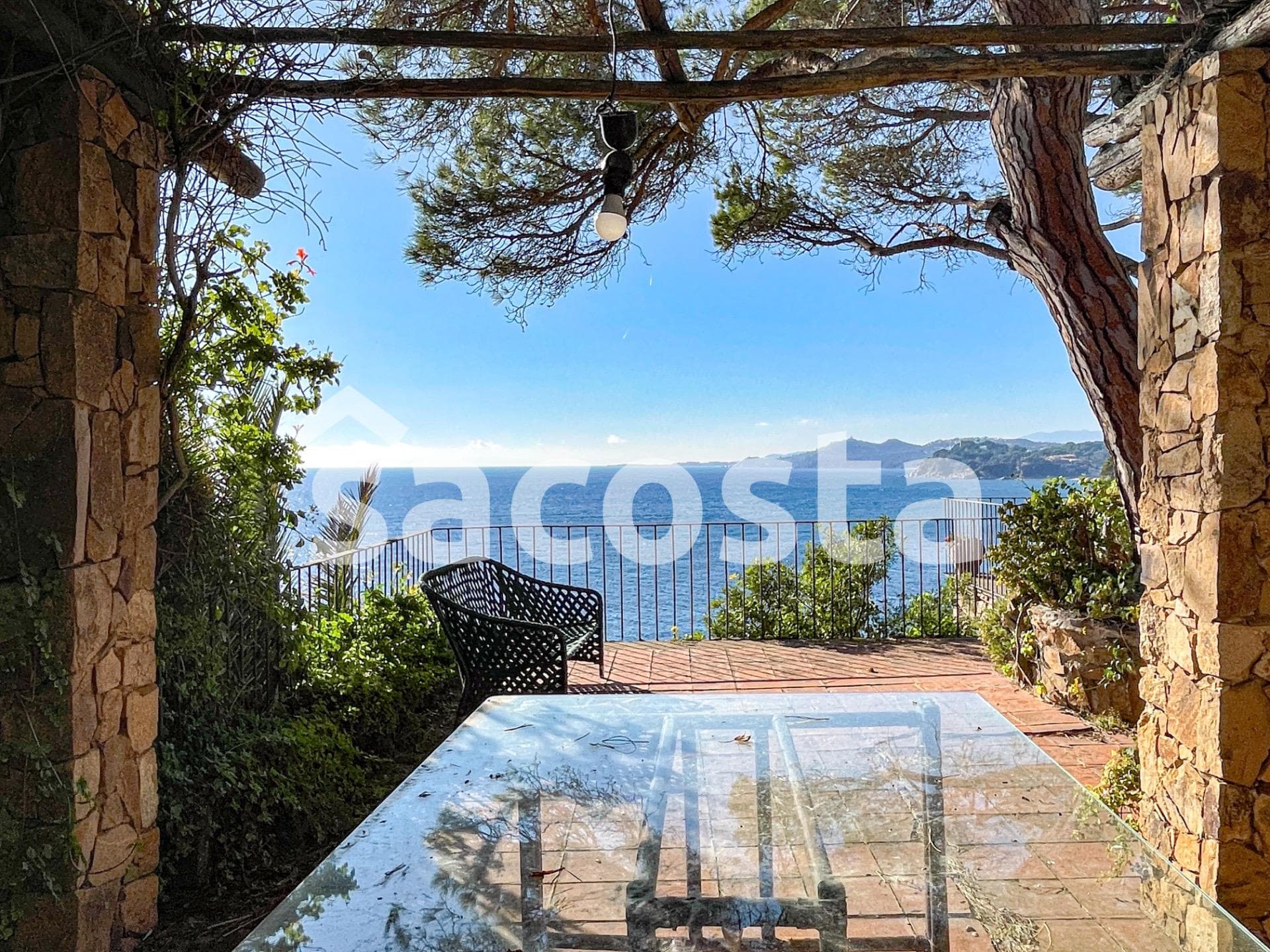 Magnifica Vila en Primera Linia en Costa Brava